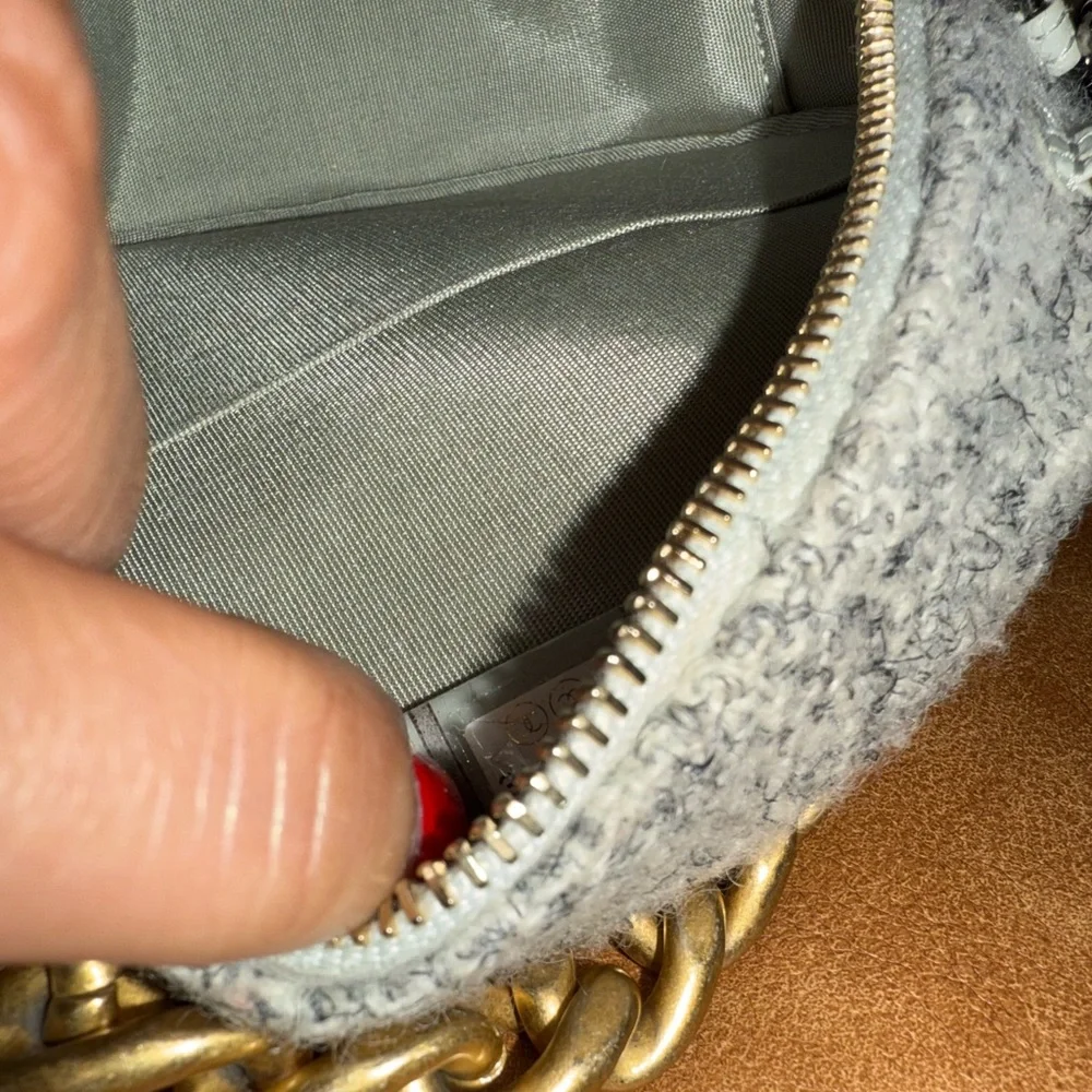 Chanel 19 Gray Tweed & Wool Round Shoulder Bag NWOT Full Inclusion